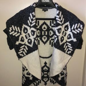 Cozy Express print poncho/sweater